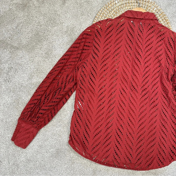 Chico’s Poplin Cutwork Shirt Button Front Longsleeve Lace in Rust Orange Size 6 - Picture 9 of 15
